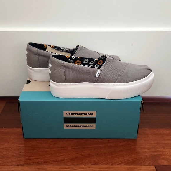NWT TOMS Gray Alpargata Boardwalk Heritage Canvas platform espadrilles - Picture 4 of 6